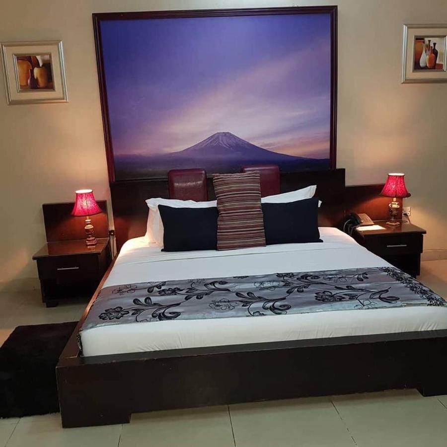 Apartment Royale Hotel & Suite Lagos Luaran gambar
