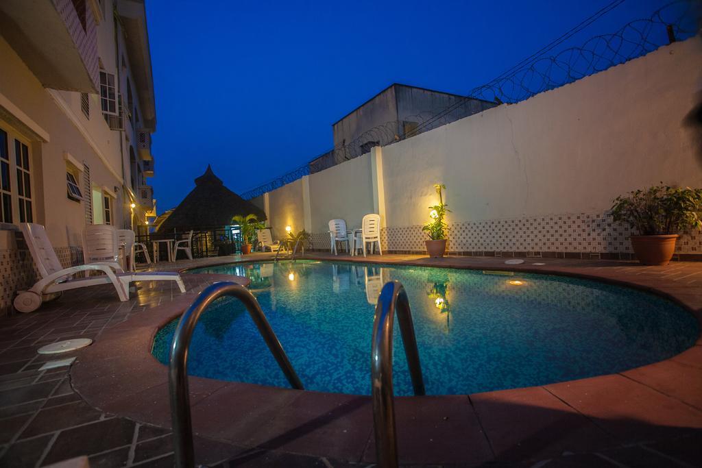 Apartment Royale Hotel & Suite Lagos Luaran gambar