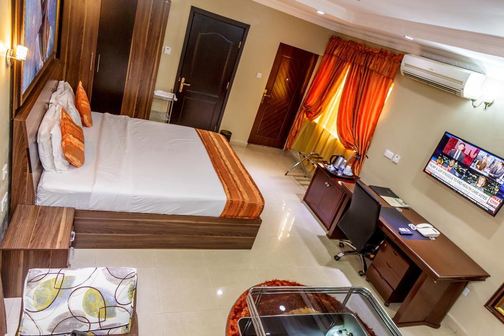 Apartment Royale Hotel & Suite Lagos Luaran gambar