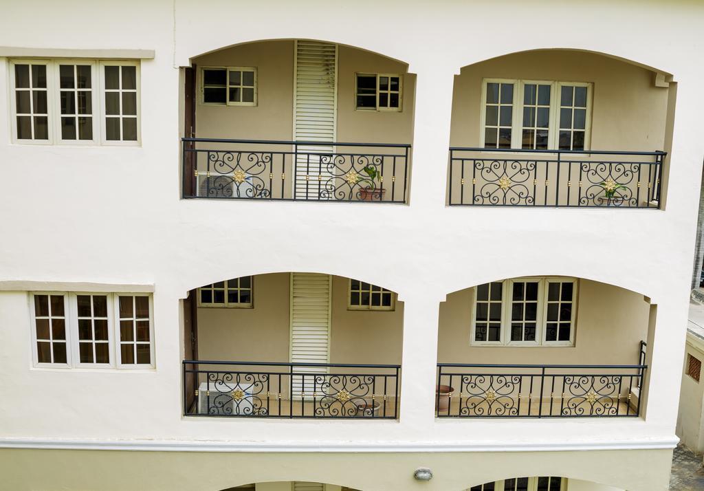 Apartment Royale Hotel & Suite Lagos Luaran gambar
