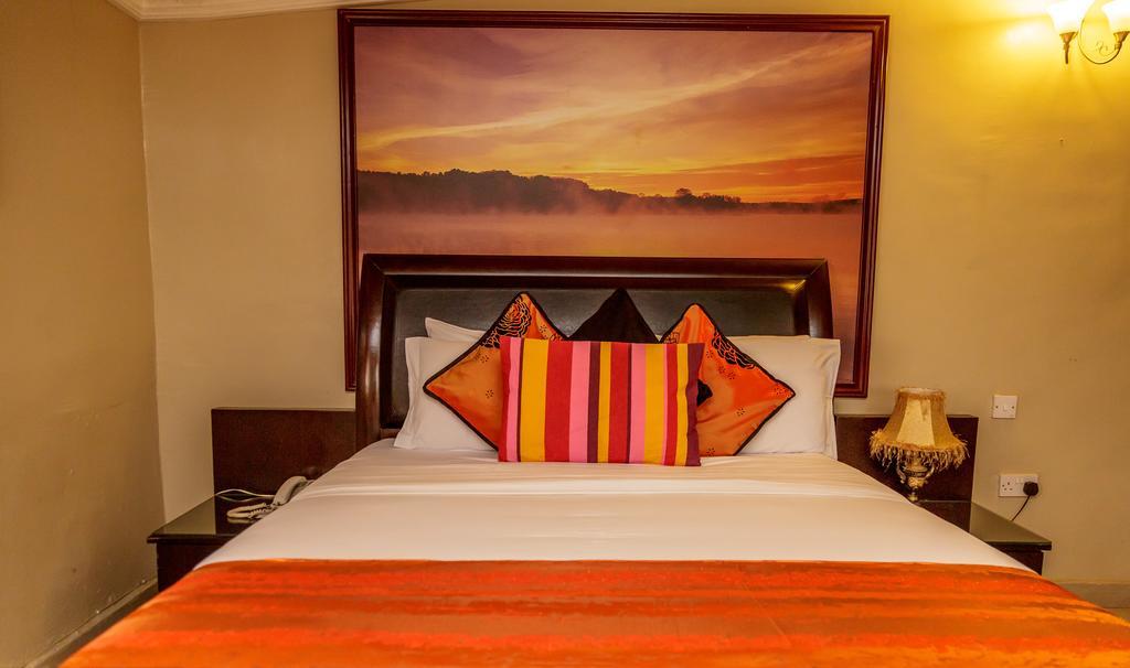 Apartment Royale Hotel & Suite Lagos Luaran gambar